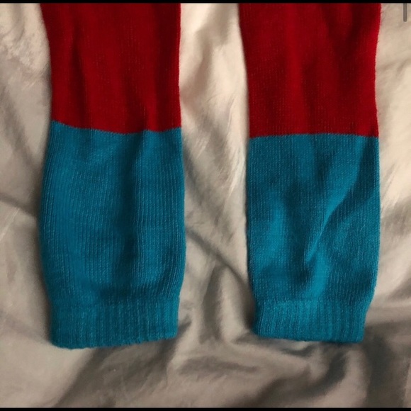 Two Toned AMERICAN APPAREL LONG GLOVES-RED/BLUE❄️ - Picture 2 of 4